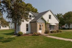 305 W Eyota Street Dover, MN 55929