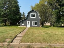 911 7Th Avenue NE Brainerd, MN 56401