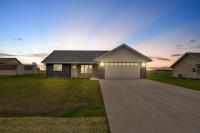 268 N Pond Drive Jackson, MN 56143
