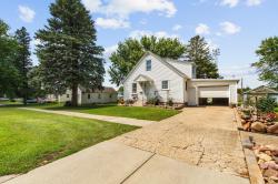 707 4th Avenue N Lakefield, MN 56150
