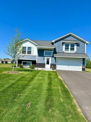 409 Tanner Drive Waverly, MN 55390