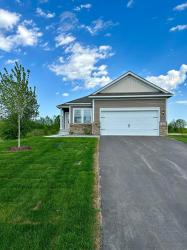 406 Tanner Drive Waverly, MN 55390