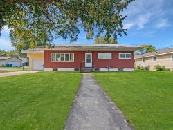 614 Apgar Street S Shakopee, MN 55379