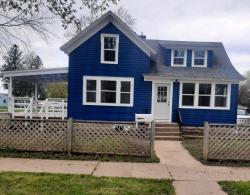928 5th Street S Saint James, MN 56081