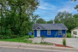 301 Gillis Avenue NE Brainerd, MN 56401