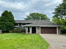 9581 Morris Circle Bloomington, MN 55437