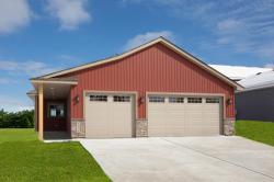 8876 Parkview Circle Chisago City, MN 55013