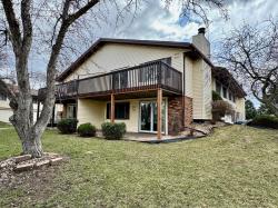 898 Heritage Court W Vadnais Heights, MN 55127