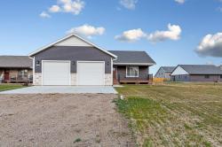 1109 Mack Lane New Ulm, MN 56073
