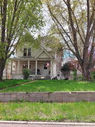113 5th Street Jackson, MN 56143