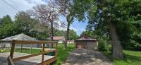 922 White Street Jackson, MN 56143