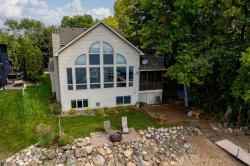 10609 Point Pleasant Road Chisago City, MN 55013