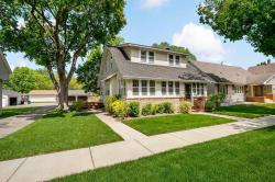 421 3Rd Avenue E Shakopee, MN 55379