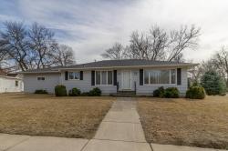 512 E Humphrey Street Lake Crystal, MN 56055