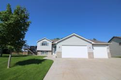 909 Isabella Avenue Clearwater, MN 55320