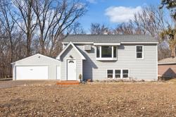 2261 Hillview Road Mounds View, MN 55112