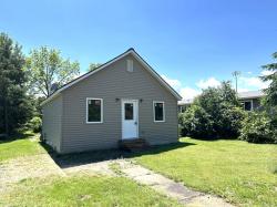 517 1St Street NW Aitkin, MN 56431