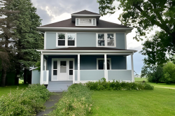 506 Dugan Street N Welcome, MN 56181