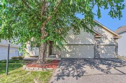 2528 Grey Eagle Drive Woodbury, MN 55129