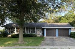 660 Miller Avenue Windom, MN 56101
