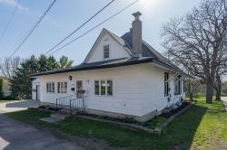 210 4Th Street Cleveland, MN 56017