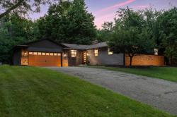 6860 Rosemary Road Eden Prairie, MN 55346