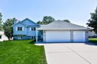 13613 Preserve Boulevard, Burnsville, MN 55337