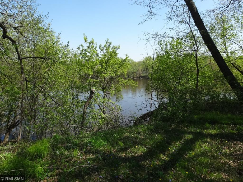 AWESOME river lot on the Mississippi ready for your home in Brooklyn Park