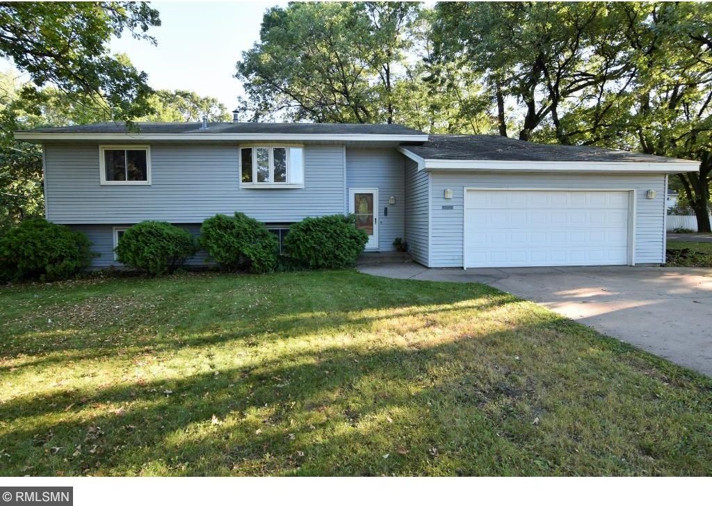 2948 County Rd I Mounds View MN 55112 Price Improvement!!