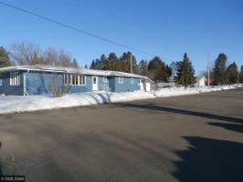 105 S Court Avenue, Sandstone, MN 55072