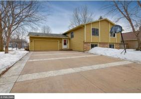 4220 W 157th Street, Rosemount, MN 55068