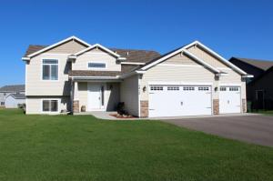 3412 N 12th Avenue, Sartell, MN 56377