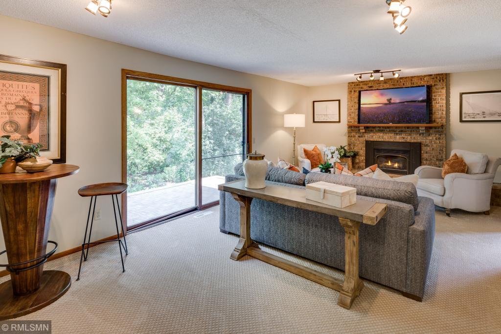 Mls 4991495 4100 Estate Drive Brooklyn Park Mn 55443 4100 Estate Drive Brooklyn Park Mn 55443