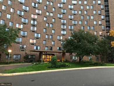 1181 Edgcumbe Road 310 Saint Paul, MN 55105