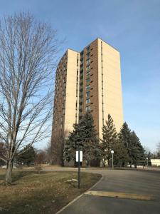 1181 Edgcumbe Road 1108 Saint Paul, MN 55105