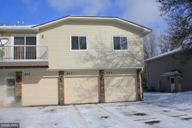 807 Parkside Drive 807G Vadnais Heights, MN 55127