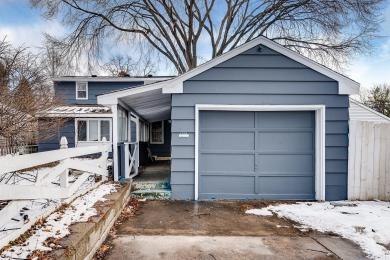 3252 Indiana Avenue N Robbinsdale, MN 55422