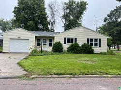 128 Wilson Ave Cherokee, IA 51012