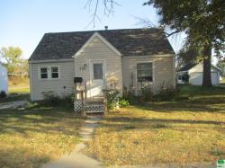308 E Spruce St. Cherokee, IA 51012