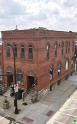 101 S Main St. Holstein, IA 51025