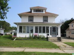 908 W Cedar Street Cherokee, IA 51012