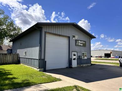 119 7Th Street Nw Sioux Center, IA 51250