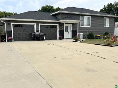 520 Magnolia St. Storm Lake, IA 50588