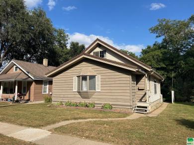 2906 Chambers Street Sioux City, IA 51104