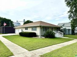 218 Franklin St Remsen, IA 51050