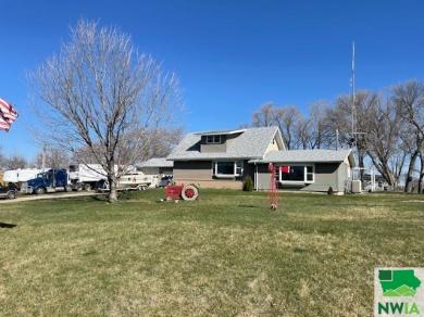 1517 540th St Cherokee, IA 51012