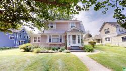 309 N 11th St Cherokee, IA 51012