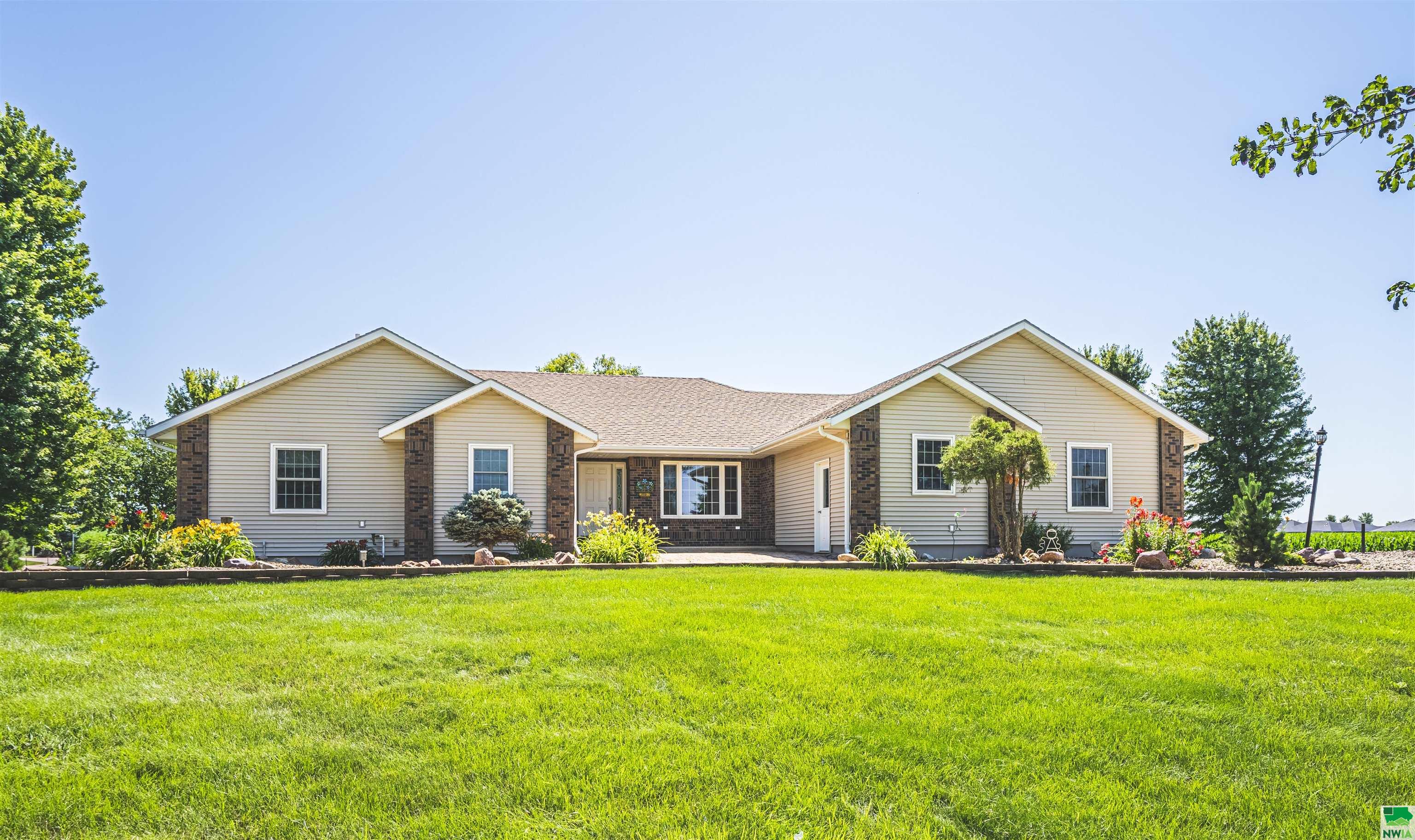 MLS 821613 16560 Mahogany Ave Lemars, IA 51031