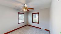937 W Cedar St Cherokee, IA 51012