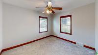 937 W Cedar St Cherokee, IA 51012